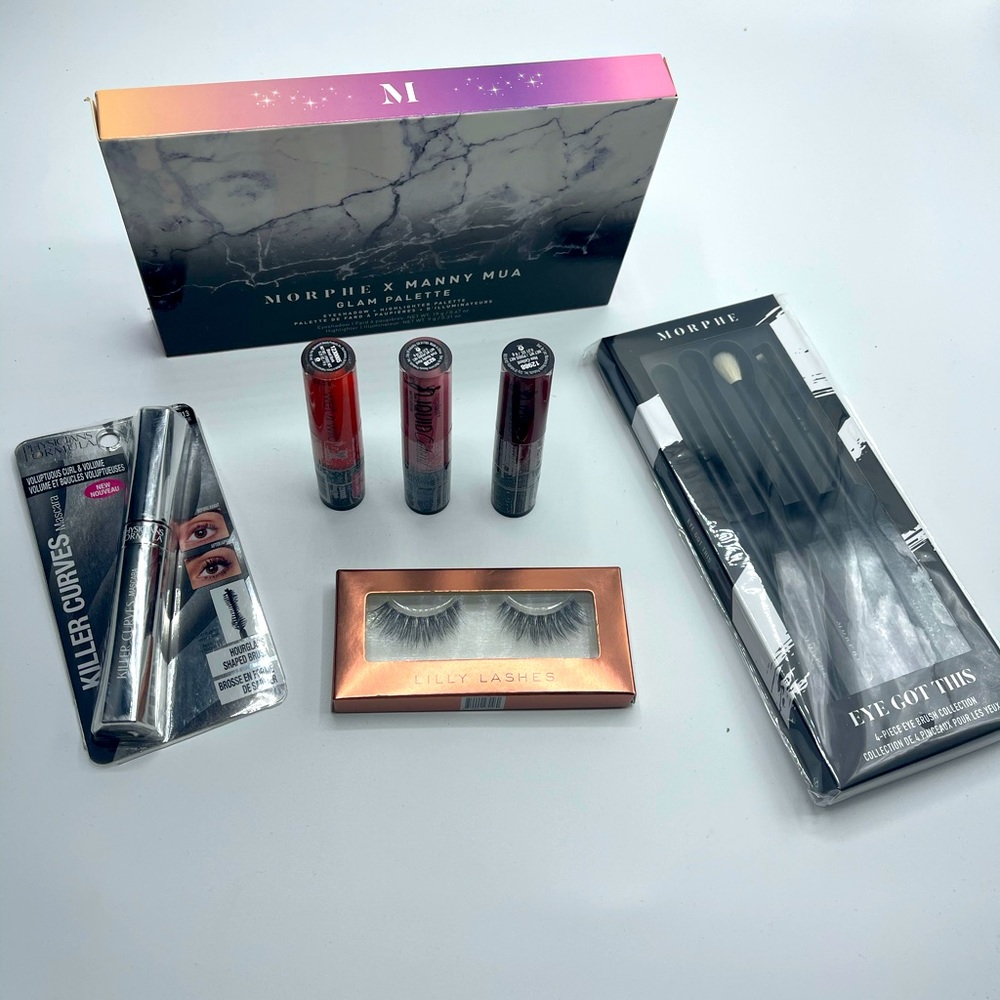 Makeup bundle